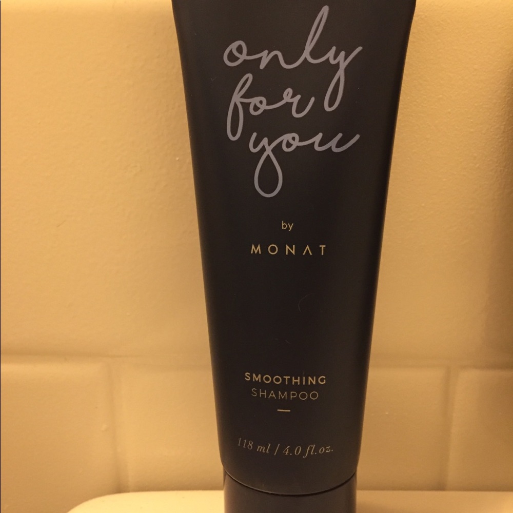 Monat Smoothing Shampoo